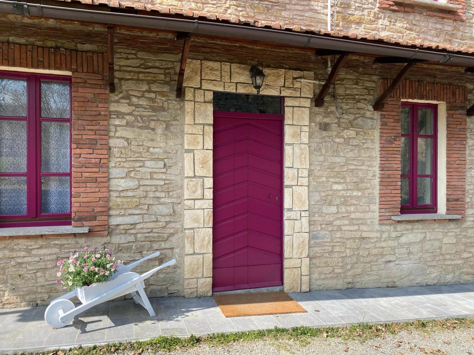 La Lupa E L'Orso Berceto Exterior foto