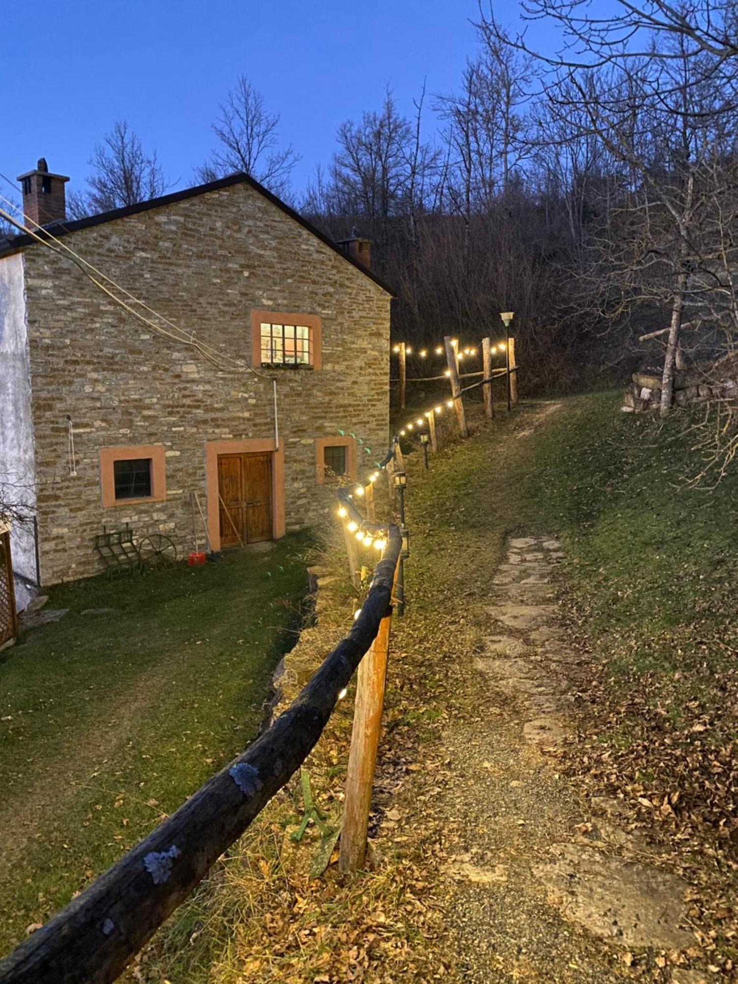 La Lupa E L'Orso Berceto Exterior foto